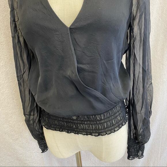 Halston Heritage black silk surplice peasant top with smocked band/cuffs size 0 - Picture 9 of 14